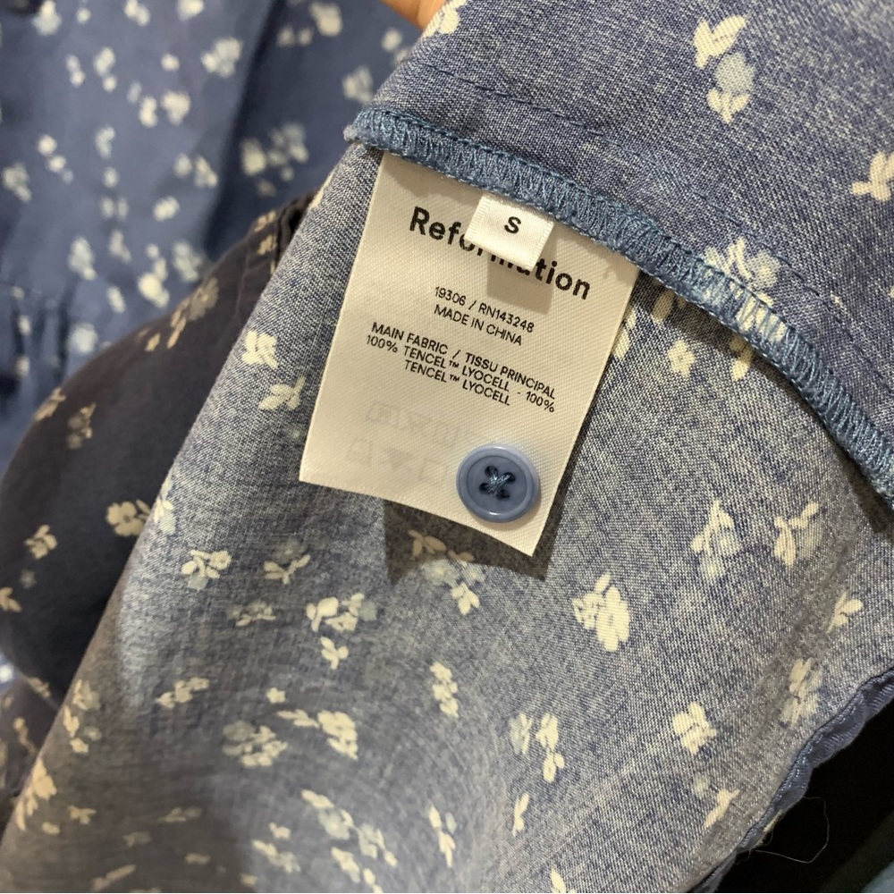 Reformation Tanner Dress Light blue with white floral print - Picture 8 of 9